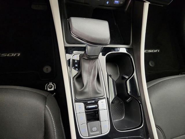 Photo of 2023 Black Hyundai TUCSON
