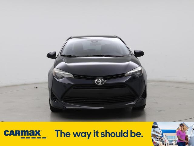 Photo of 2017 Blue Toyota Corolla