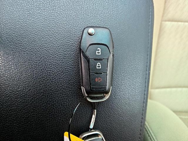 Photo of 2016 Red Ford Explorer
