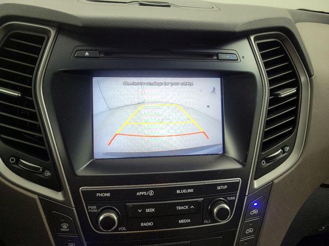 Photo of 2018 Silver Hyundai SANTA FE