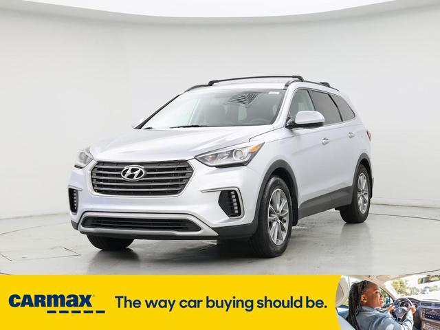 Photo of 2018 Silver Hyundai SANTA FE