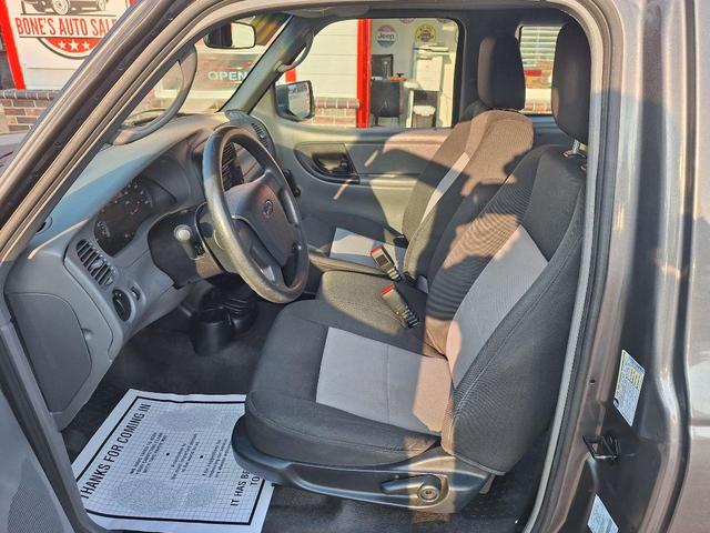 Photo of 2010 GREY Ford Ranger