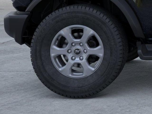 Photo of 2025 Shadow Black Ford Bronco