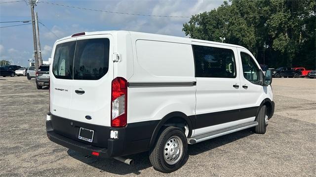 Photo of 2023 Oxford White Ford Transit-250