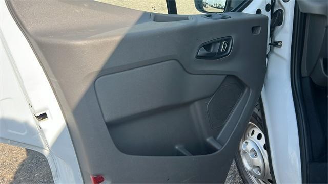 Photo of 2023 Oxford White Ford Transit-250