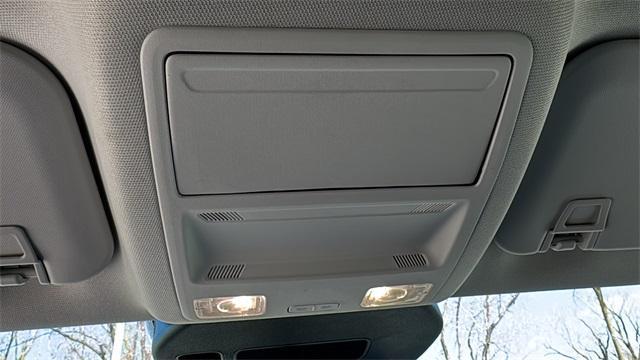 Photo of 2022 Atlas Blue Metallic Ford Escape