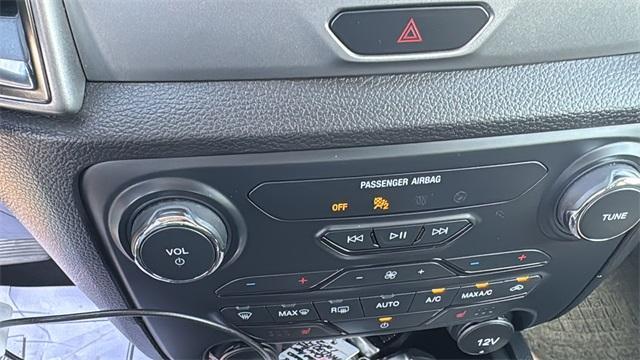 Photo of 2022 Cactus Green / Gray Ford Ranger