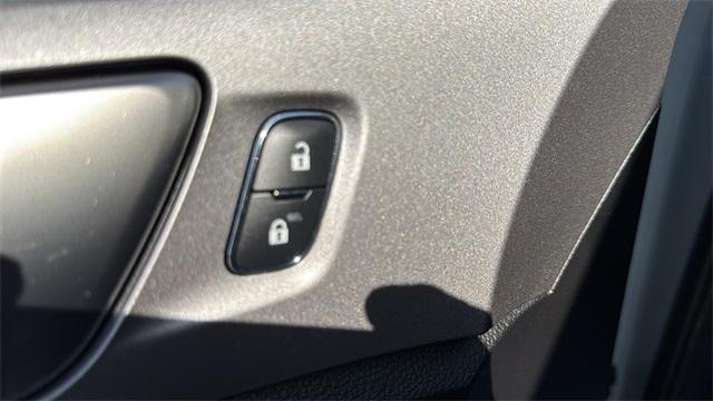 Photo of 2022 Cactus Green / Gray Ford Ranger