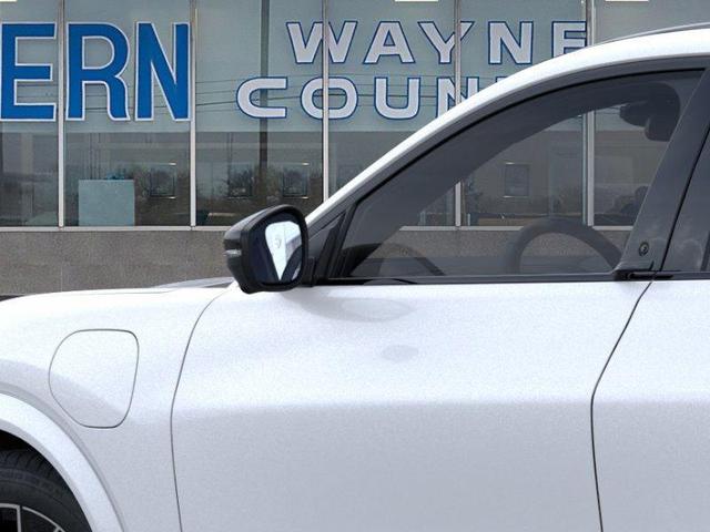 Photo of 2025 Star White Ford Mustang Mach-E