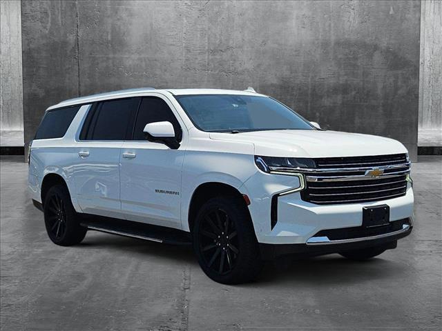 Photo of 2021 Summit White Chevrolet Suburban