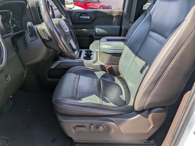 Photo of 2022 White Frost Tricoat GMC Sierra 1500