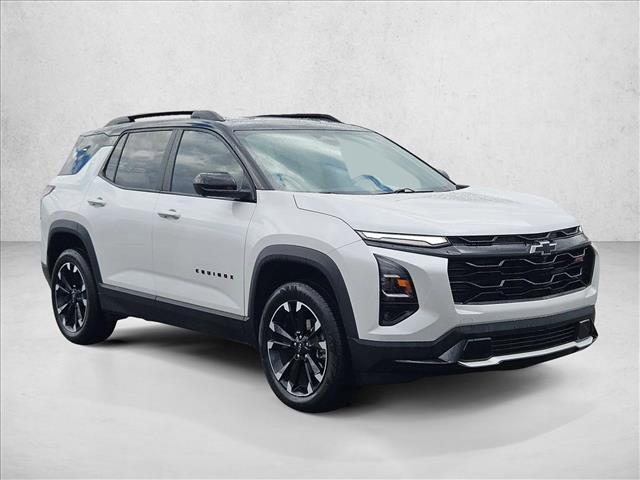 Photo of 2025 Iridescent Pearl Tricoat Chevrolet Equinox