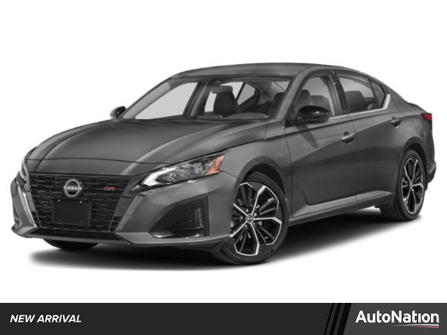 Photo of 2024 Gun Metallic Nissan Altima