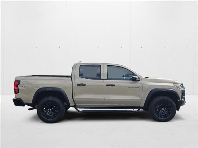 Photo of 2024 Sand Dune Metallic Chevrolet Colorado