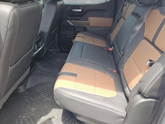 Photo of 2021 Iridescent Pearl Tricoat Chevrolet Silverado 1500