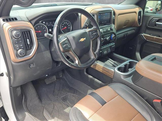 Photo of 2021 Iridescent Pearl Tricoat Chevrolet Silverado 1500