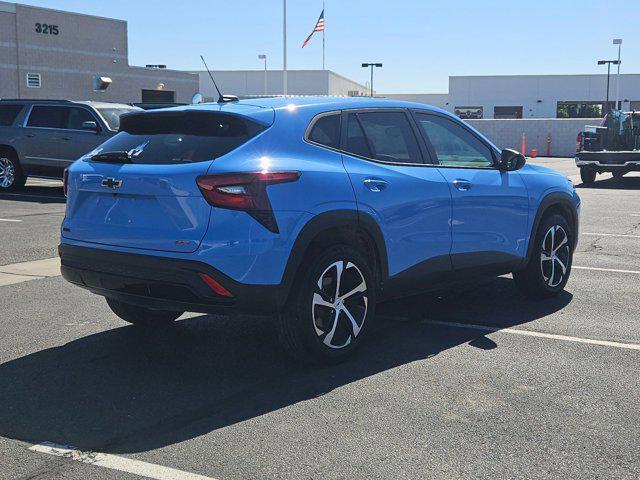 Photo of 2024 Fountain Blue Chevrolet Trax