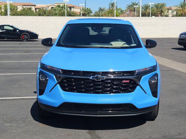 Photo of 2024 Fountain Blue Chevrolet Trax