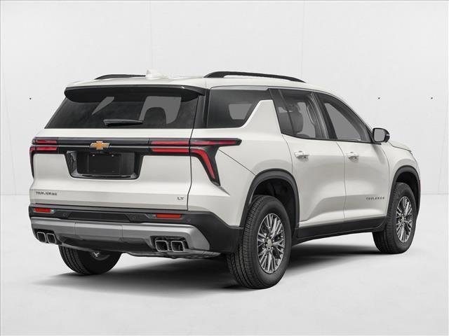Photo of 2026 Polar White Tricoat Chevrolet Traverse