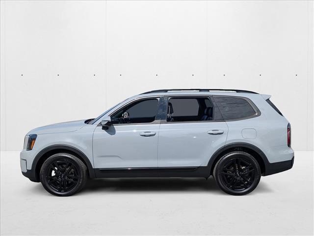 Photo of 2024 Wolf Gray Kia Telluride