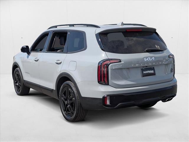 Photo of 2024 Wolf Gray Kia Telluride