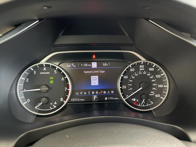 Photo of 2023 Pearl White Tricoat Nissan Murano