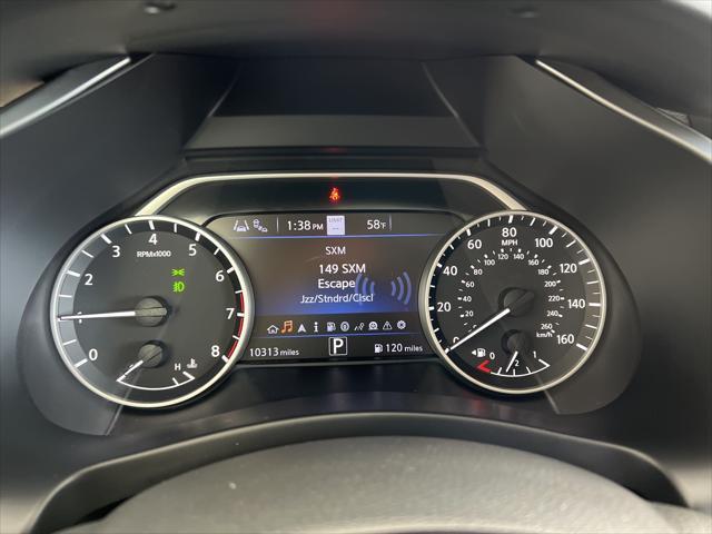 Photo of 2023 Pearl White Tricoat Nissan Murano