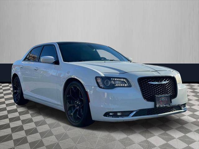 2019 Chrysler 300