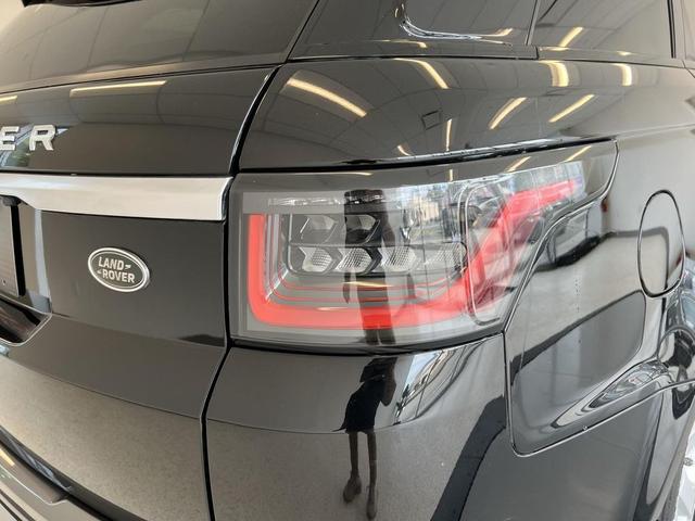 Photo of 2019 Black Land Rover Range Rover Sport