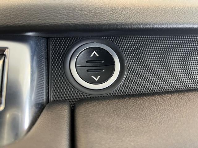 Photo of 2019 Black Land Rover Range Rover Sport