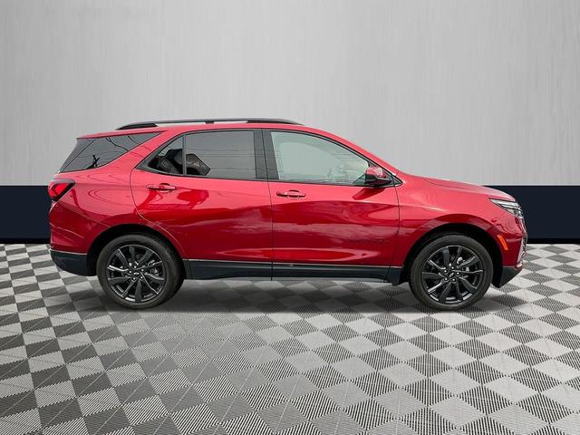 Photo of 2022 Cherry Red Tintcoat Chevrolet Equinox