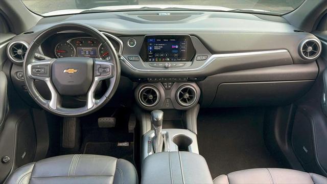 Photo of 2020 Iridescent Pearl Tricoat Chevrolet Blazer