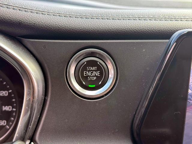 Photo of 2020 Iridescent Pearl Tricoat Chevrolet Blazer