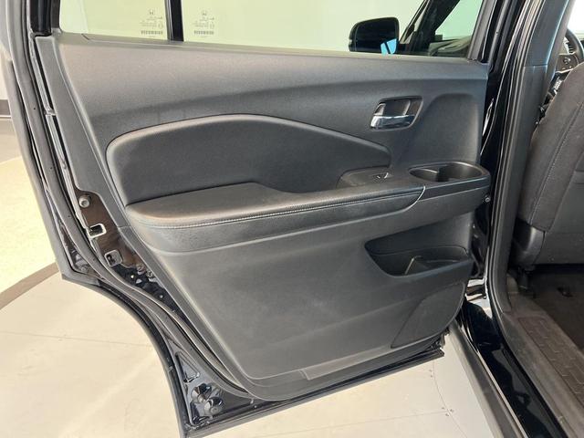 Photo of 2022 Crystal Black Pearl Honda Pilot