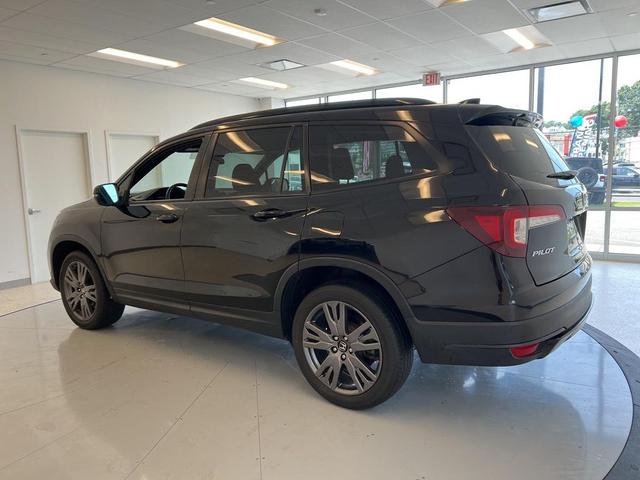 Photo of 2022 Crystal Black Pearl Honda Pilot