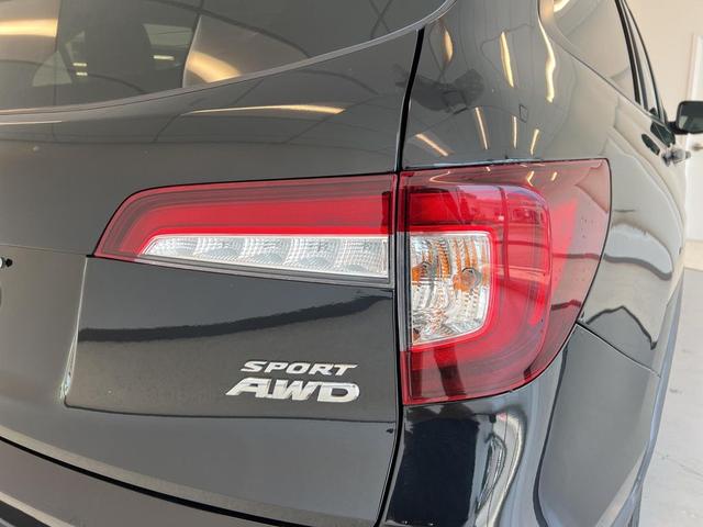 Photo of 2022 Crystal Black Pearl Honda Pilot