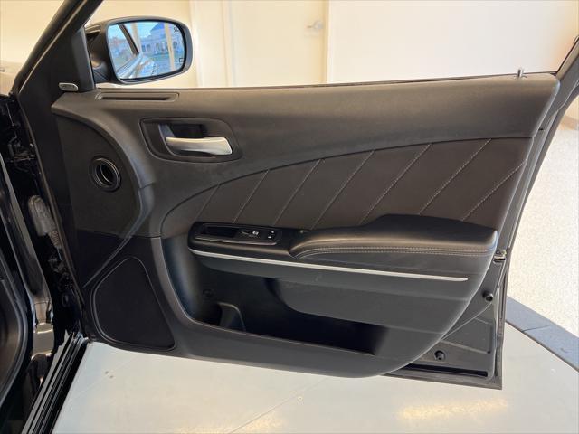 Photo of 2023 Pitch Black Clearcoat Dodge Charger