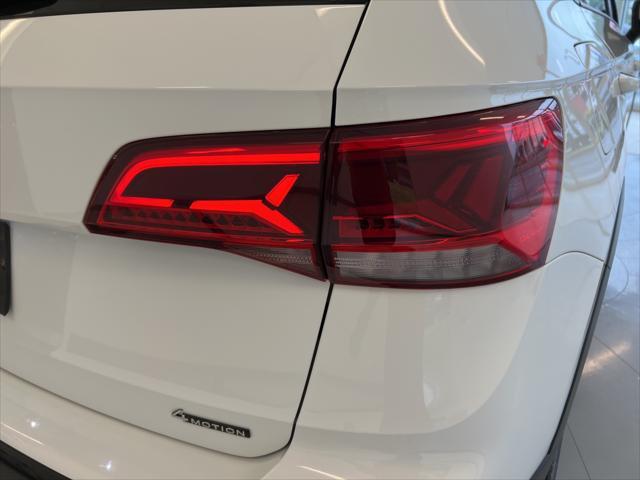 Photo of 2022 Platinum Gray Metallic Volkswagen Taos