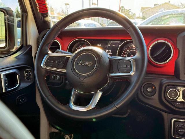 Photo of 2018 Bright White Clearcoat Jeep Wrangler Unlimited