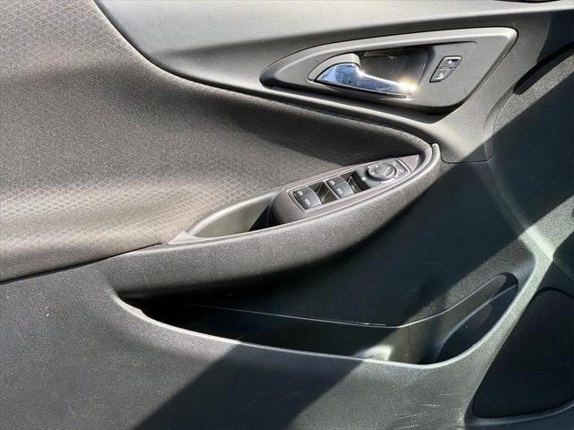 Photo of 2022 Summit White Chevrolet Malibu