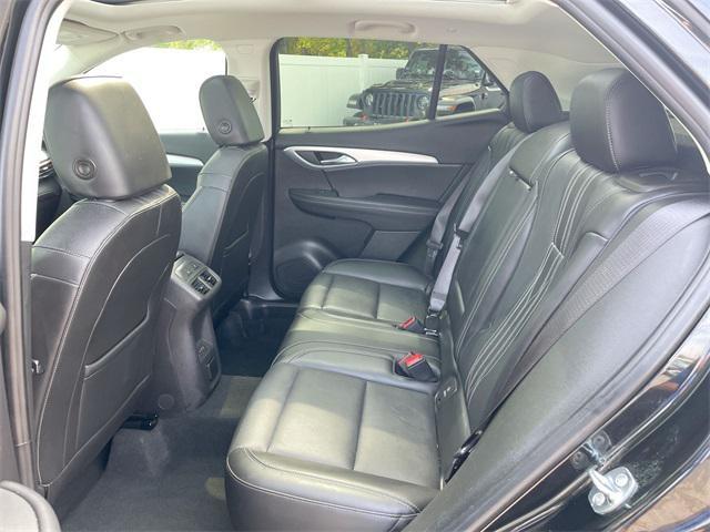 Photo of 2024 Ebony Twilight Metallic Buick Envision
