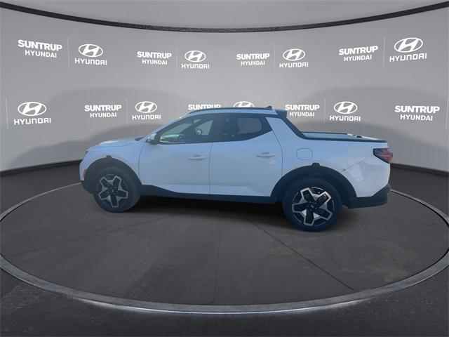 Photo of 2022 Ice White Hyundai SANTA CRUZ