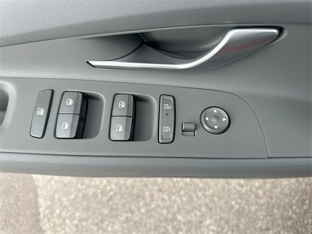 Photo of 2025 Ultimate Red Hyundai ELANTRA