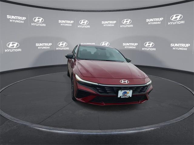 Photo of 2025 Ultimate Red Hyundai ELANTRA