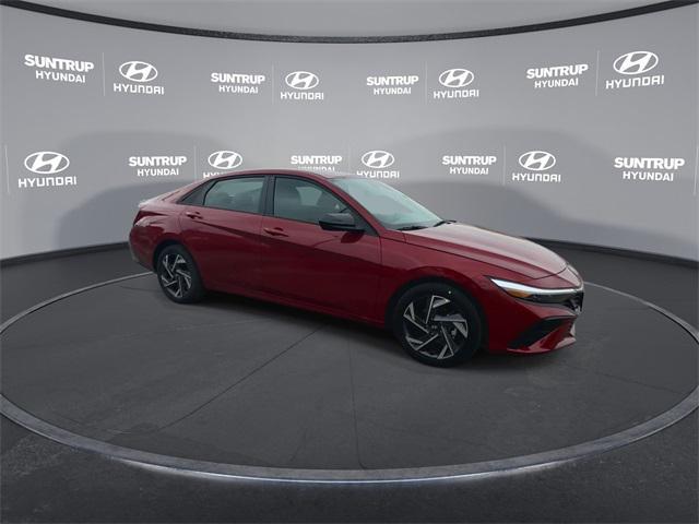 Photo of 2025 Ultimate Red Hyundai ELANTRA