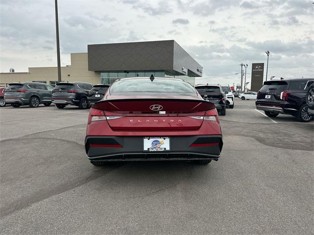 Photo of 2025 Ultimate Red Hyundai ELANTRA