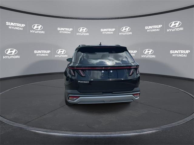 Photo of 2025 Phantom Black Hyundai TUCSON