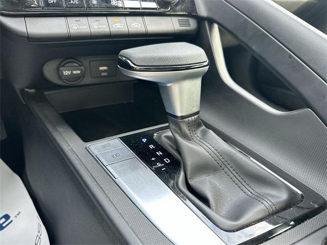 Photo of 2024 Ultimate Red Hyundai ELANTRA