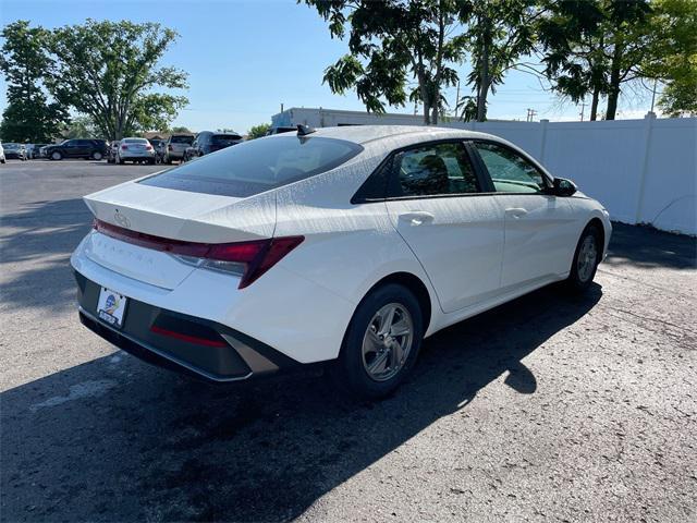 Photo of 2025 Serenity White Hyundai ELANTRA