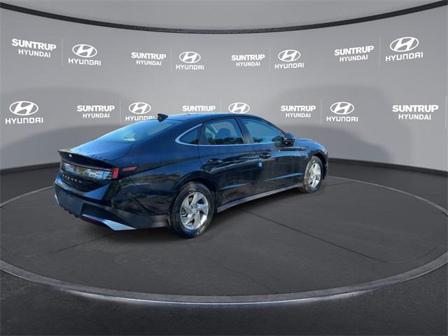 Photo of 2025 Abyss Black Hyundai SONATA